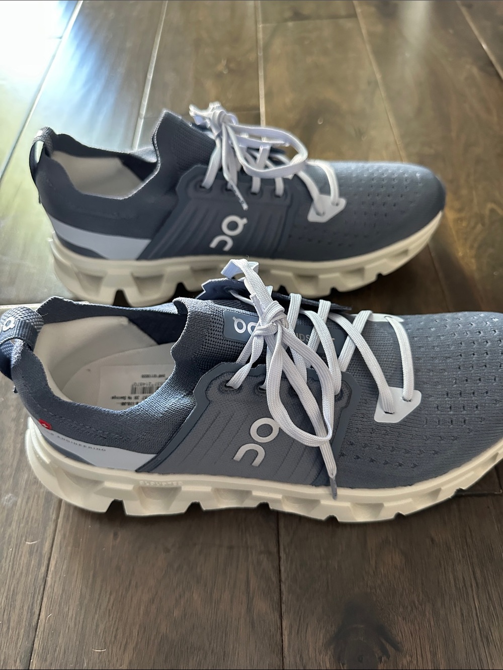 On Running Women's Athletic Shoes in Gray and White